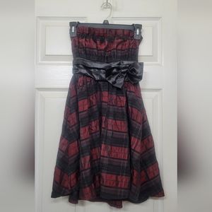 Ya Strapless Dress Size S